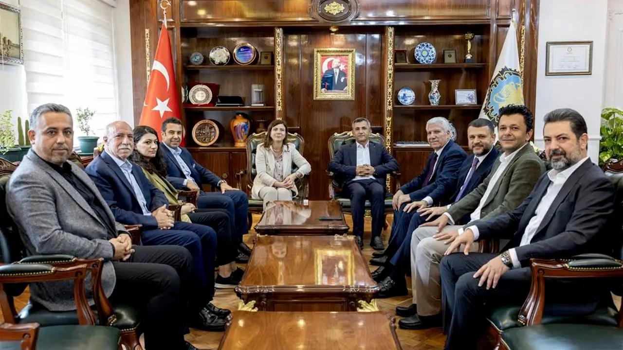 AK Parti’nin yeni il başkanından belediyeye ziyaret