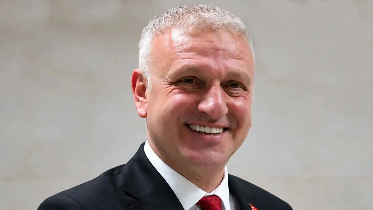 İstifa ettiğini duyurdu: Oktay Saral kimdir?