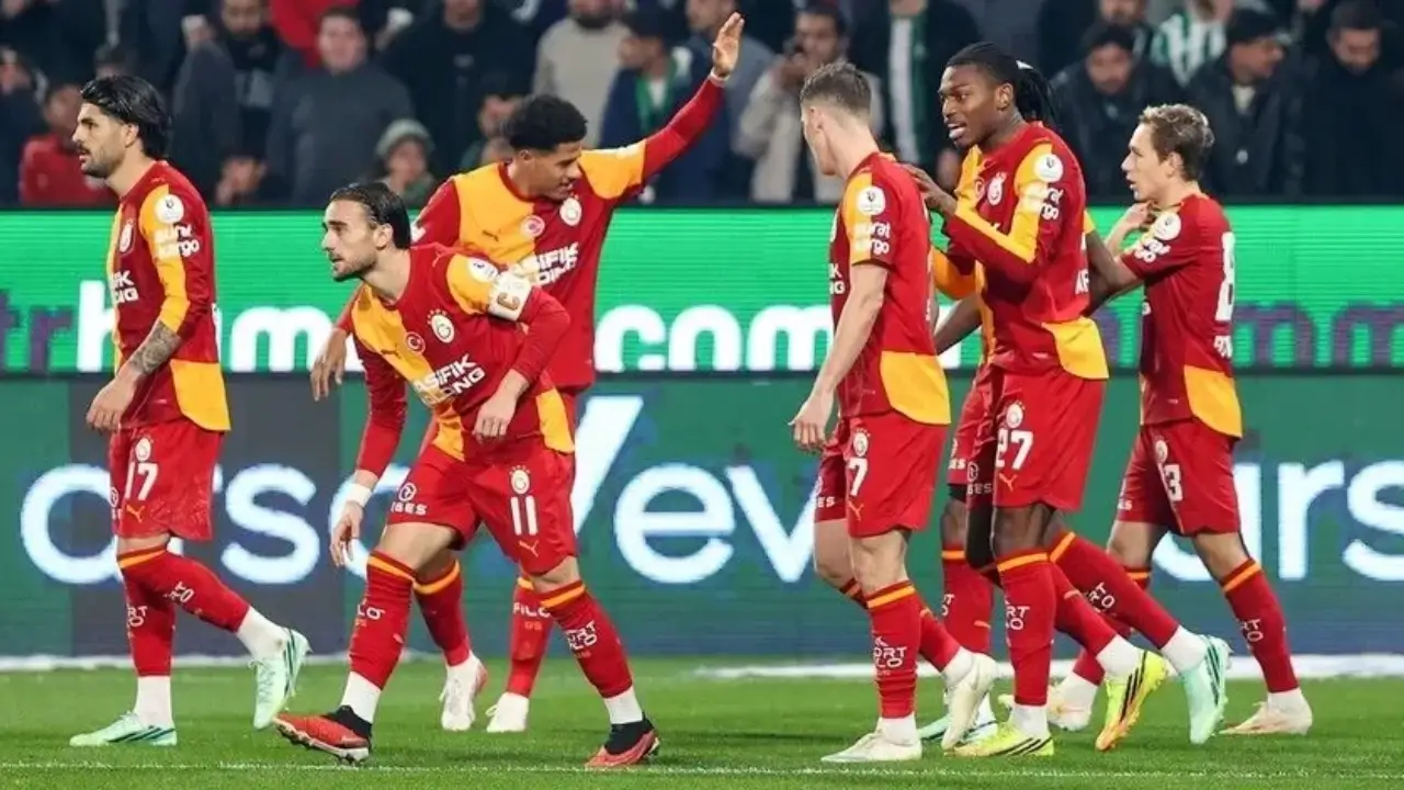 Galatasaray, Konyaspor'u deplasmanda 4-0 mağlup ederek liderliğini sürdürdü
