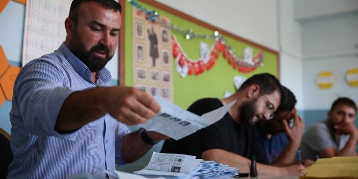 Hilvan'da 125 sandık açıldı: Oy sayımı devam ediyor