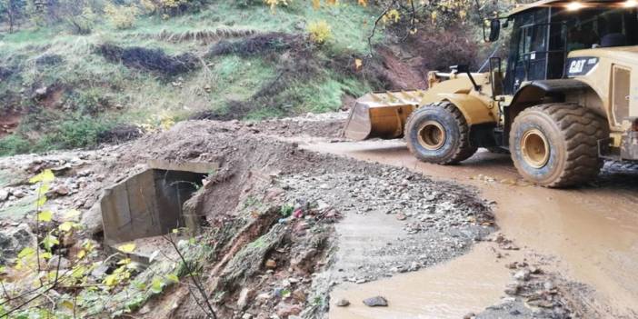 Batman’da sel ve heyelan: Yollar kapandı