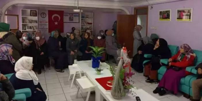 Diyarbakır'da kadın muhtarlardan kanser hastalarına anlamlı ziyaret