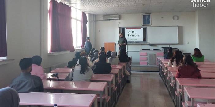 Dicle Üniversitesi'nde bağımlılıkla mücadele semineri düzenlendi