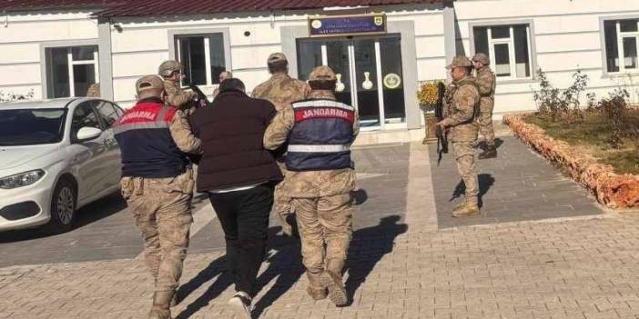 Diyarbakır’ın iki ilçesinde jandarma operasyonu: 2 firari yakalandı