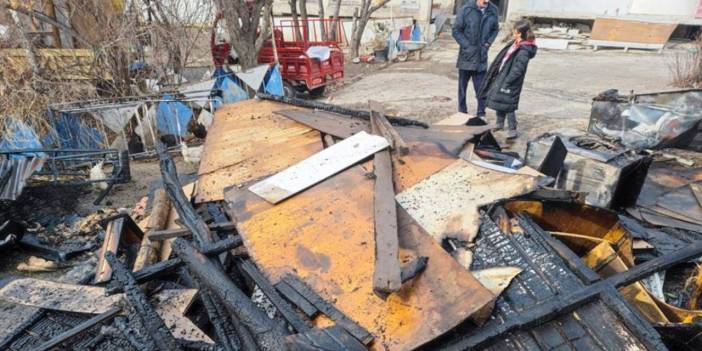 Odunluk ve tandır evinde çıkan yangın maddi hasara yol açtı