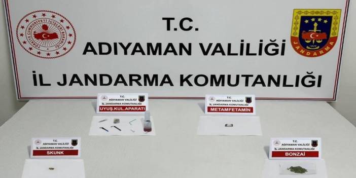 Jandarma ekiplerinden uyuşturucu operasyonu