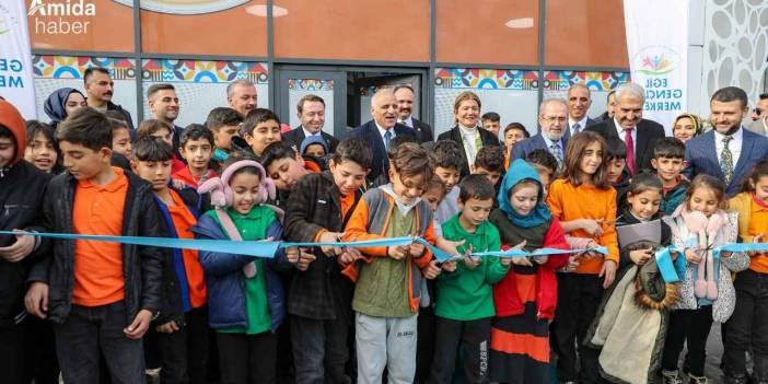 Diyarbakır'da Kadınlar için Eğitim ve Güçlendirme Projesi tanıtıldı