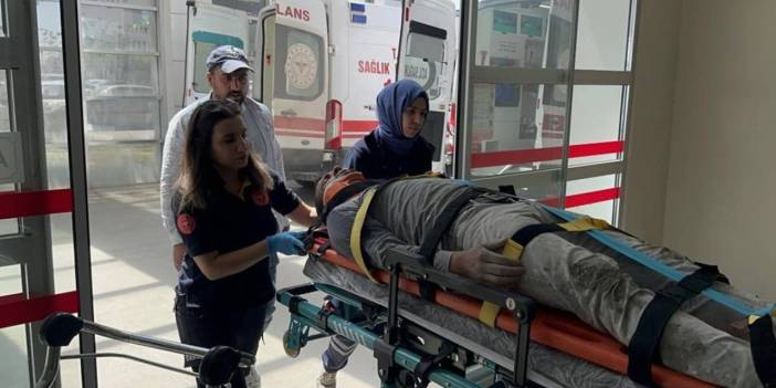 Adıyaman’da çöken iskelede 2 işçi yaralandı