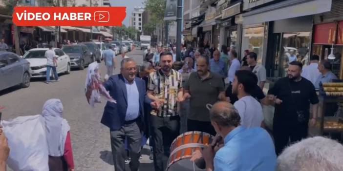 Diyarbakır’da barış halayı: CHP’li vekil başı çekti