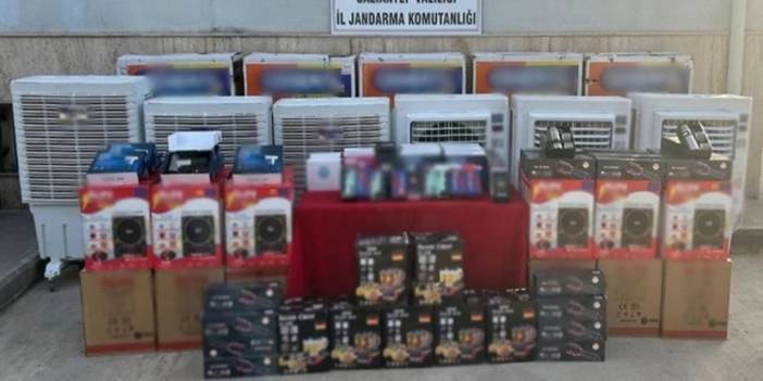 Gaziantep’te bir depoda 254 kaçak klima ele geçirildi