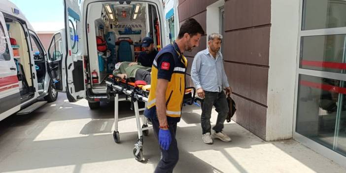 Adıyaman’da otomobil şarampole devrildi: 8 yaralı