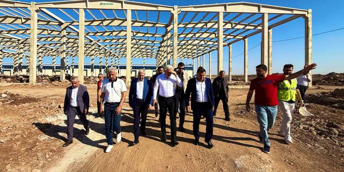 AK Partili vekil Diyarbakır’ın yeni sanayi projesini inceledi
