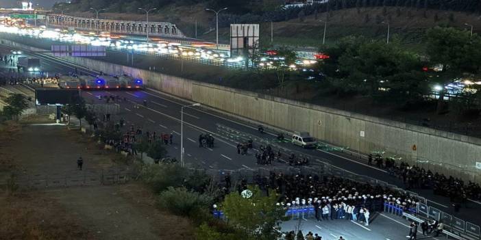 CHP’de polis ablukası: Özgür Özel’den çağrı