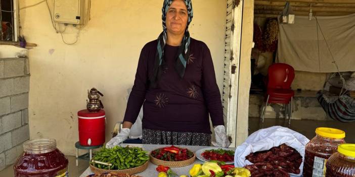 Diyarbakır’da biberden reçel yapan kadın siparişlere yetişemiyor