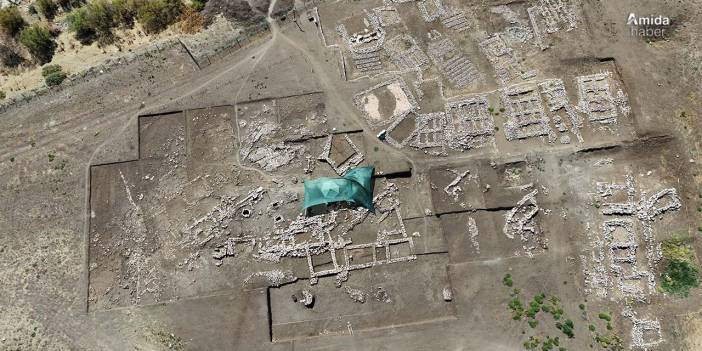 Diyarbakır’da ilk insan mezarları bulundu