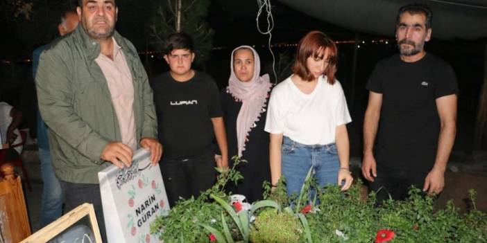 Tahliye edilen akrabalar Narin Güran’ın mezarını ziyaret etti