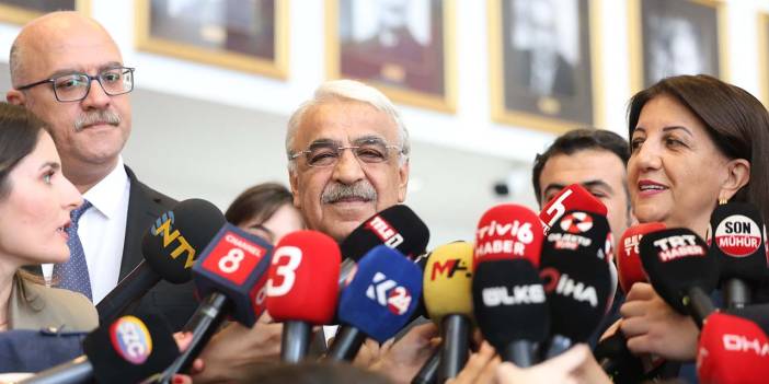 DEM heyeti İmralı’ya gitti