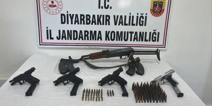 Diyarbakır’da silah ve mühimmat ele geçirildi