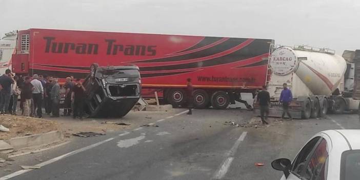 Mardin'de tır tanker ve ticari araç çarpıştı: 3 yaralı