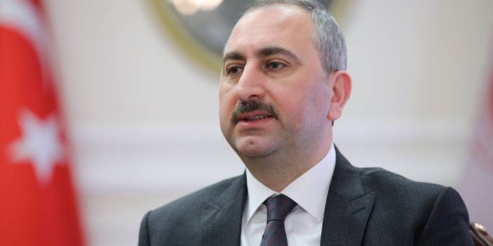 Eski bakan: Kürtçe yabancı dil değil, en kadim dildir