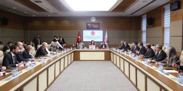 İmralı tartışması: Diyarbakır vekili komisyonu terk etti