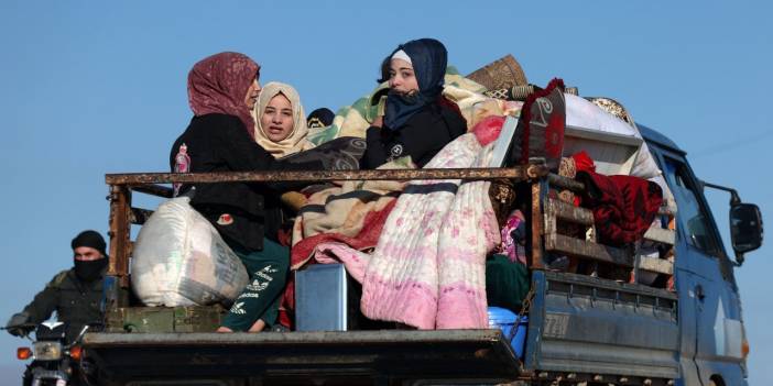 Yıllar sonra ilk kafile: Suriyeli Kürtler evlerine dönüyor