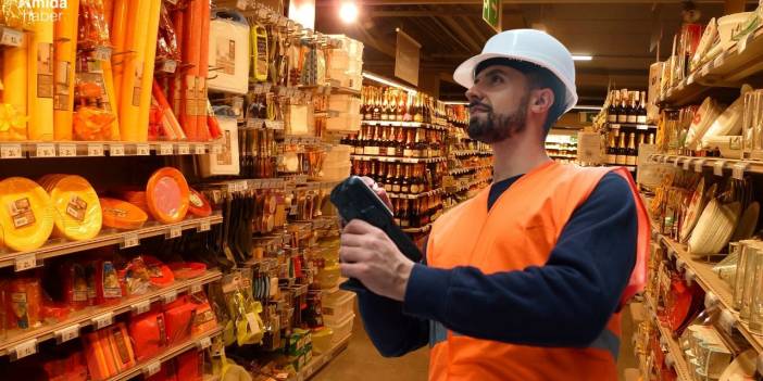 Diyarbakır’da iki zincir marketin depolarında iş bırakıldı