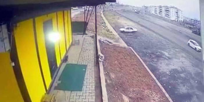 Diyarbakır Yenişehir’de otomobil takla attı