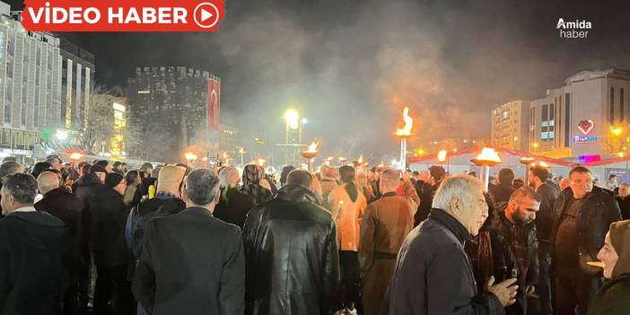 Diyarbakır Dağkapı'da meşaleli Newroz coşkusu