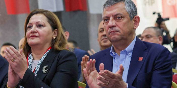 Özgür Özel’den Köksal’a 'boşan' baskısı iddiası ortalığı karıştırdı