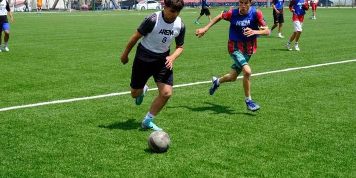 Amedspor geleceğin yıldızlarını arıyor: Bitlis-Muş altyapı seçmeleri tamamlandı