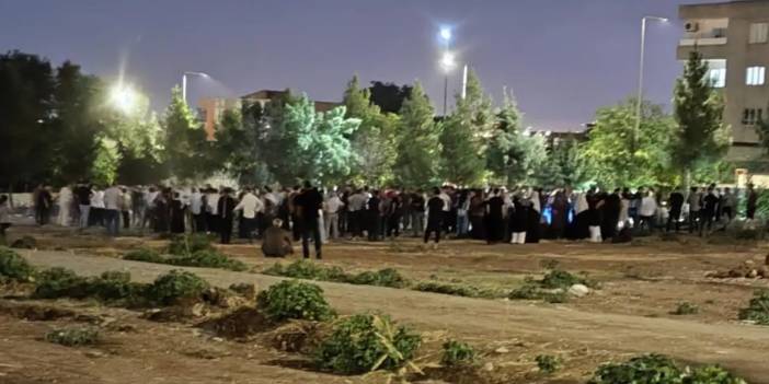 Batman'da mezarlıkta silahlı saldırı: Baba, oğlu ve yeğeni öldürüldü