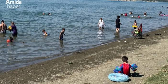 Diyarbakır-Elazığ sınırındaki gölde su seviyesi yükseldi