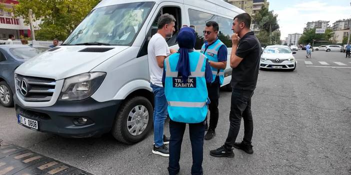 Diyarbakır’da servis denetimi: Ayakta öğrenci taşıyana ceza