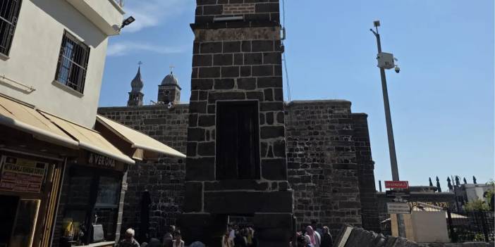 Diyarbakır’da tarihi mirası riske attılar: Kilit vuruldu