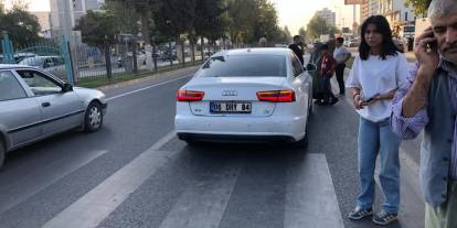 Otomobilin çarptığı yaya yaralandı