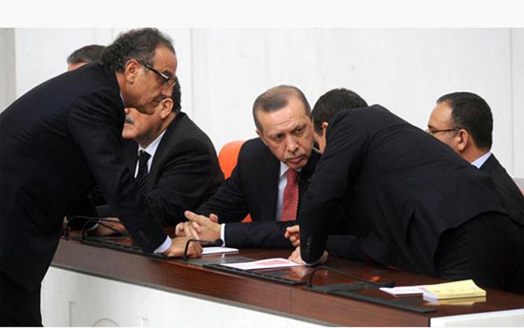 sirri-sakik.jpg