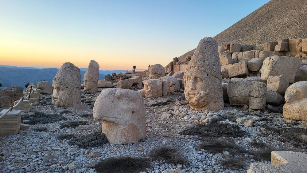 nemrut-dagi2.jpg