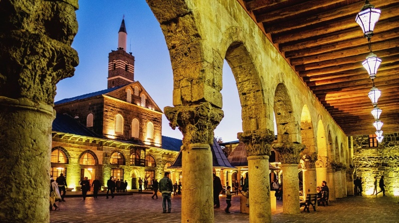 2024/05/22/diyarbakir-ulucami-turizm.jpeg