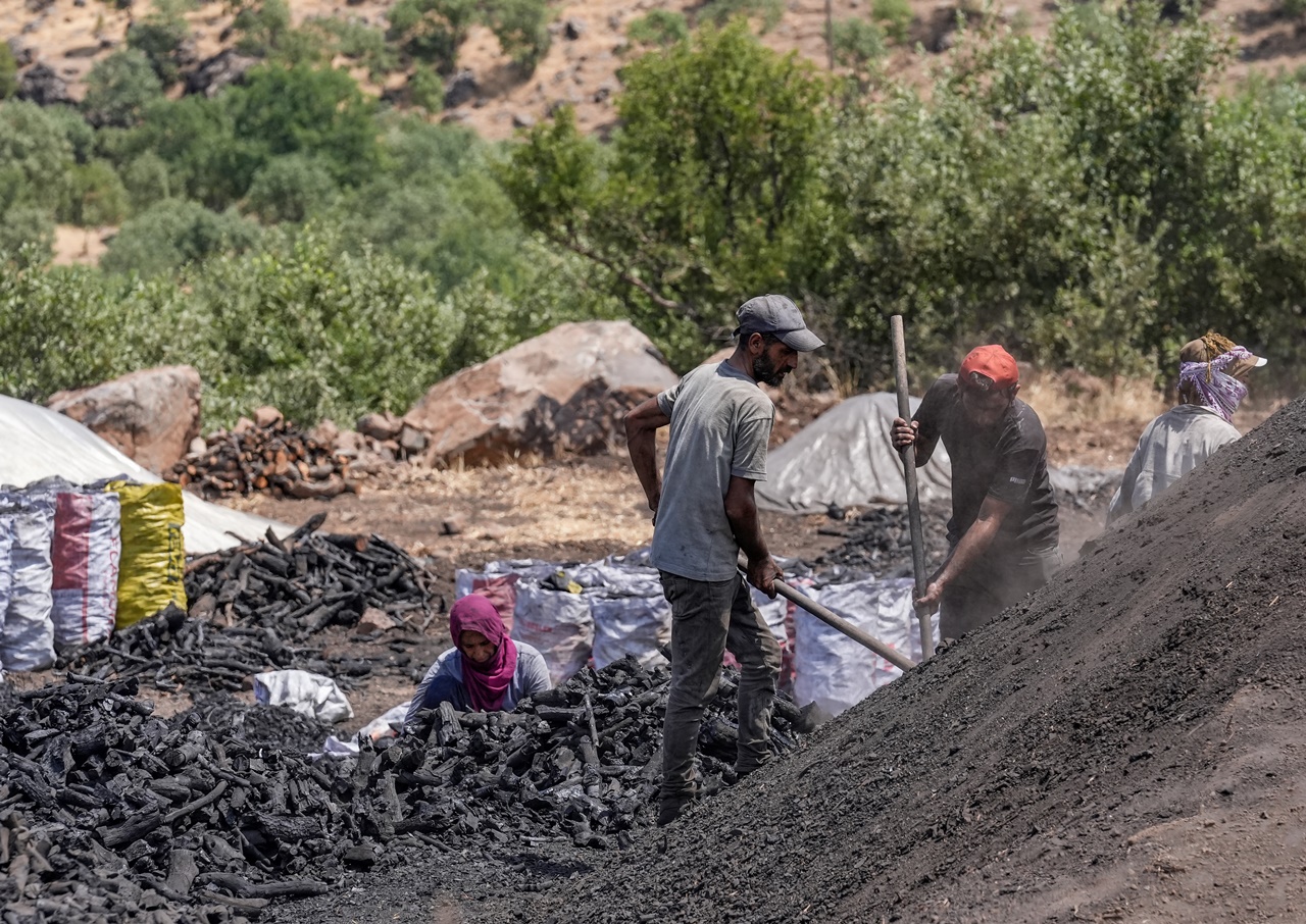2024/07/22/komur-iscileri-diyarbakir2.jpg