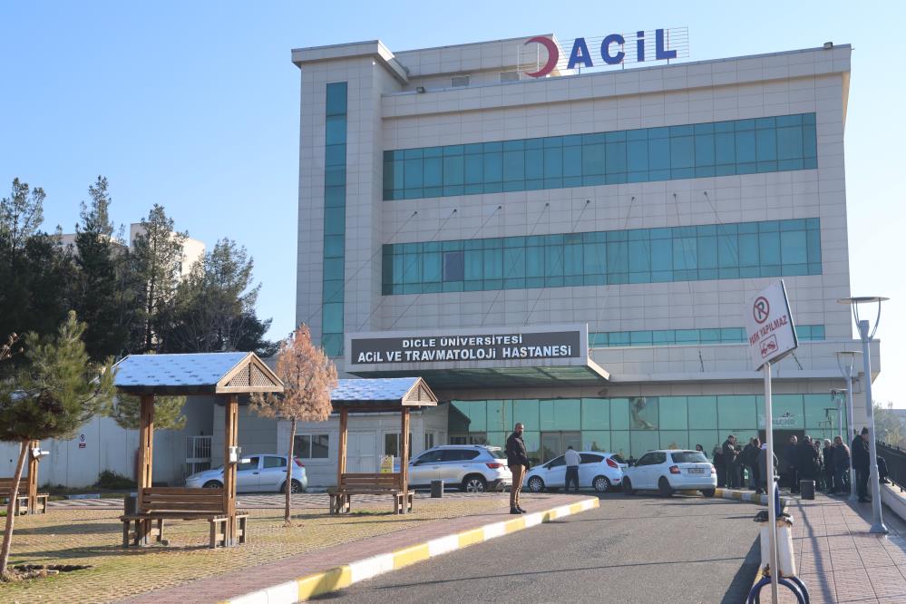 dicle-universitesi-001.jpg