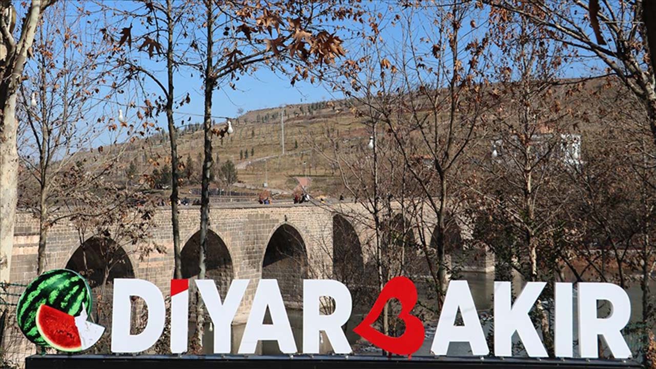 diyarbakir1.jpg