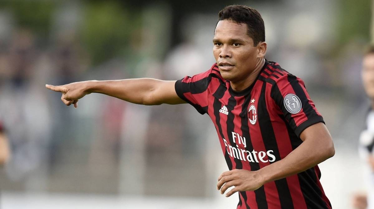 bacca-carlos-milan.jpg