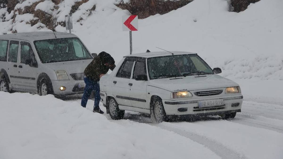 kar-yollar.jpg