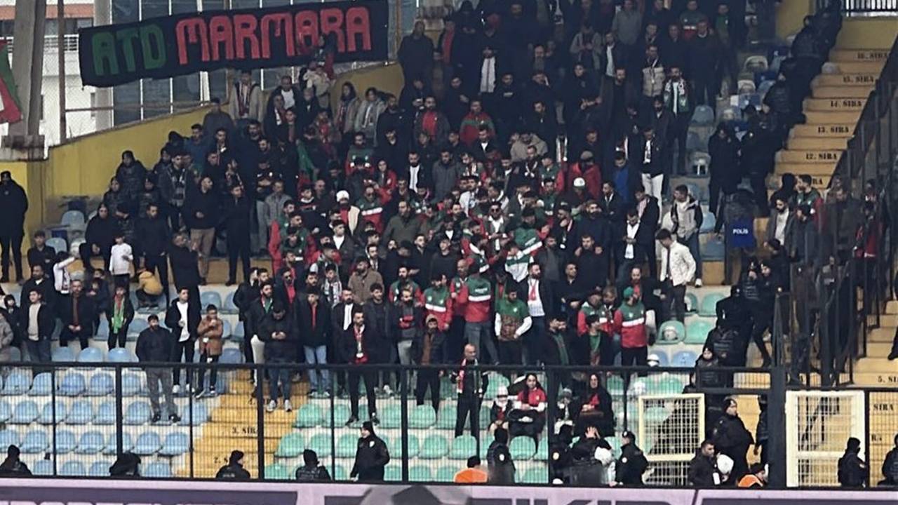 amedspor-taraftar.jpg