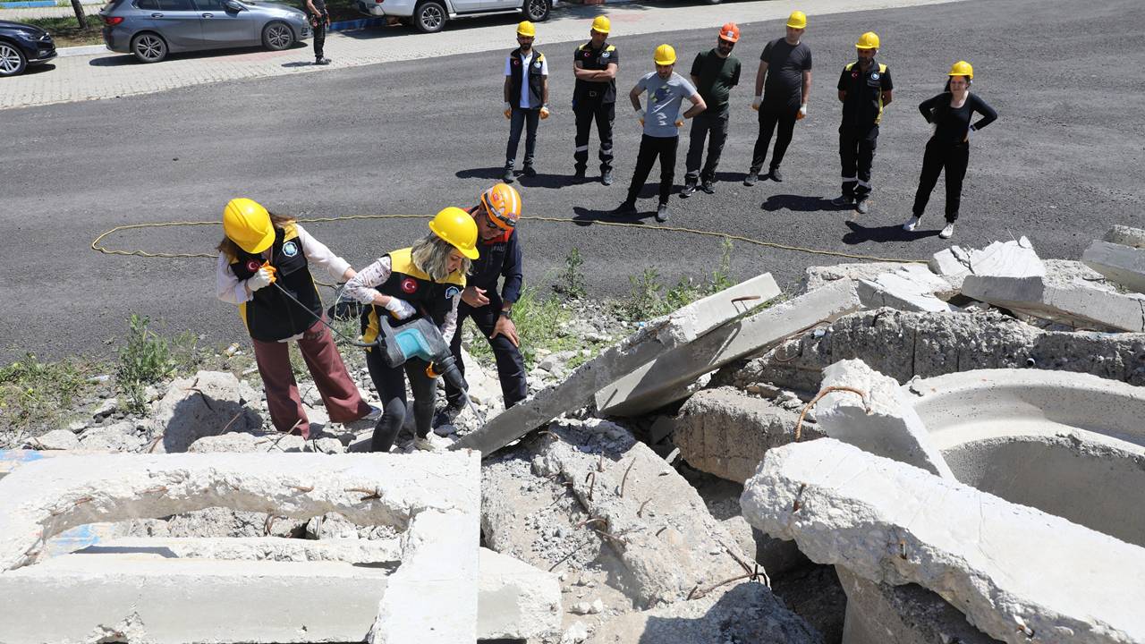 buyuksehir-afad-egitim5.jpg
