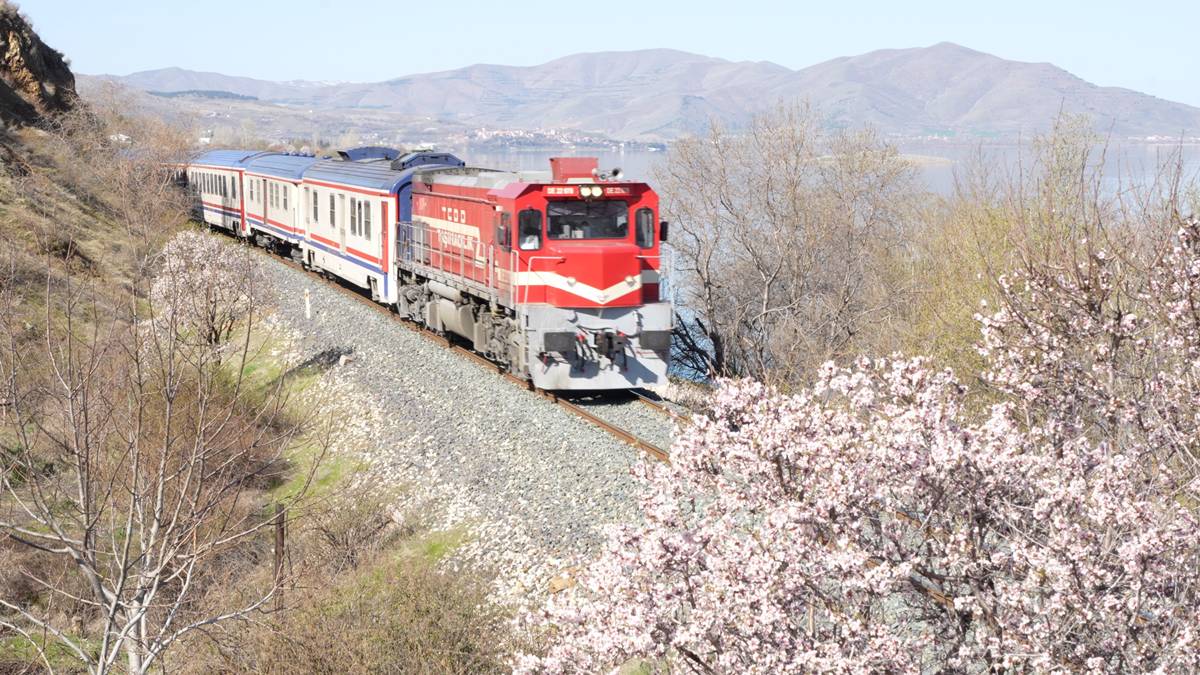 turistik-diyarbakir-ekspresi.jpg