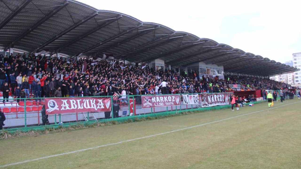 12-001.jpg