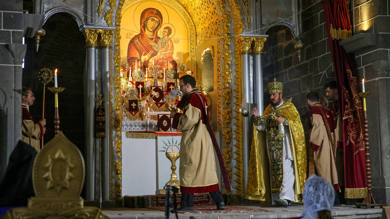 kilise-diyarbakir22.jpg