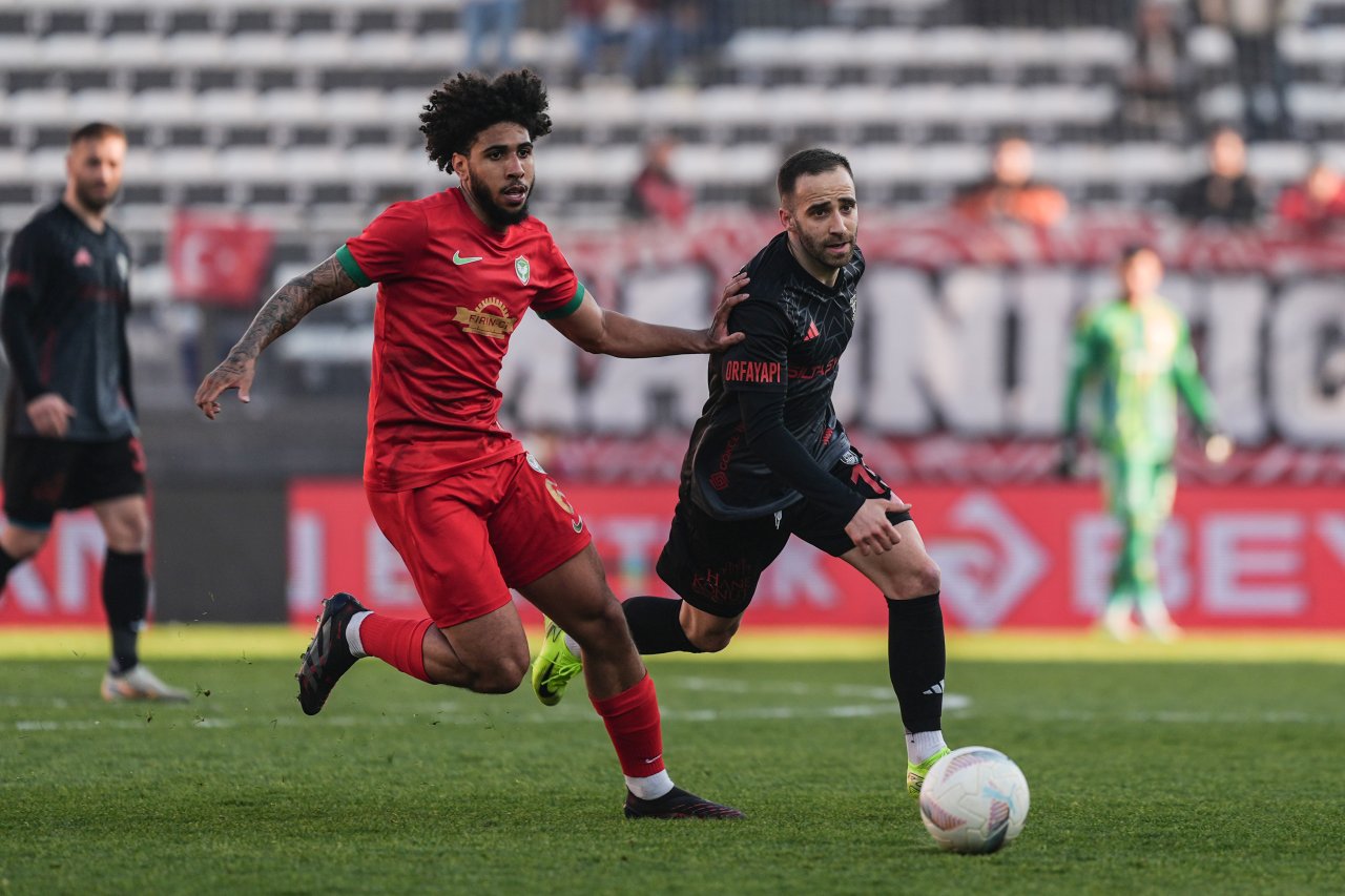 aa-20250310-37297849-37297843-siltas-yapi-pendikspor-amed-sportif-faaliyetler.jpg